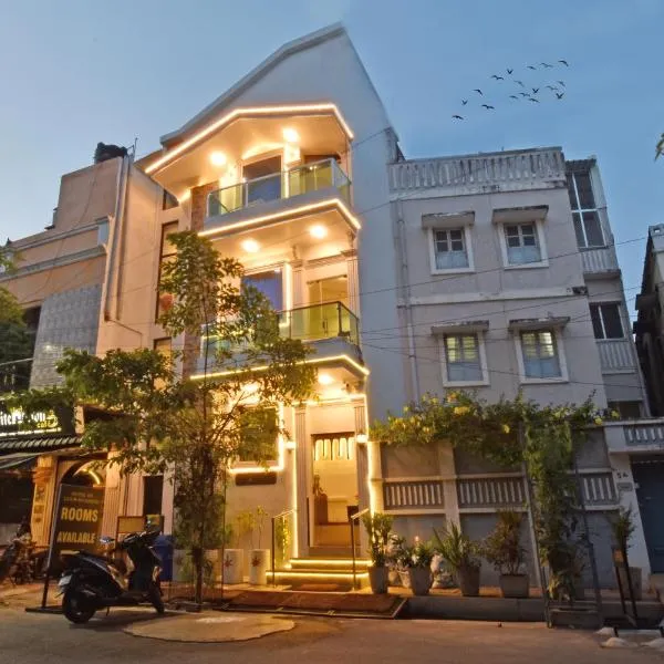Hotel De Lux Splendid โรงแรมในปอนดิเชอรี