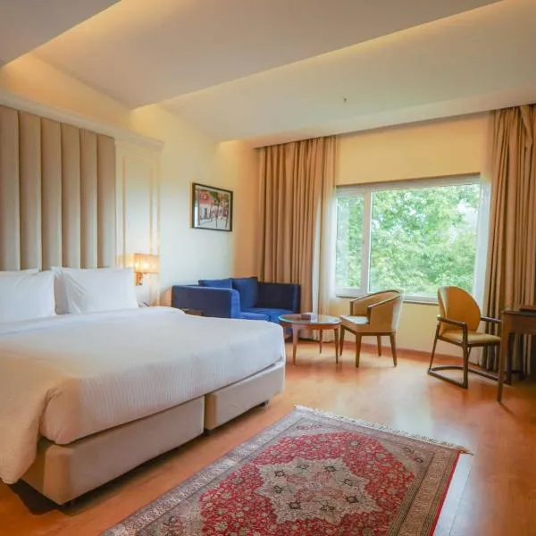 Sarovar Premiere Srinagar, hotel sa Srinagar