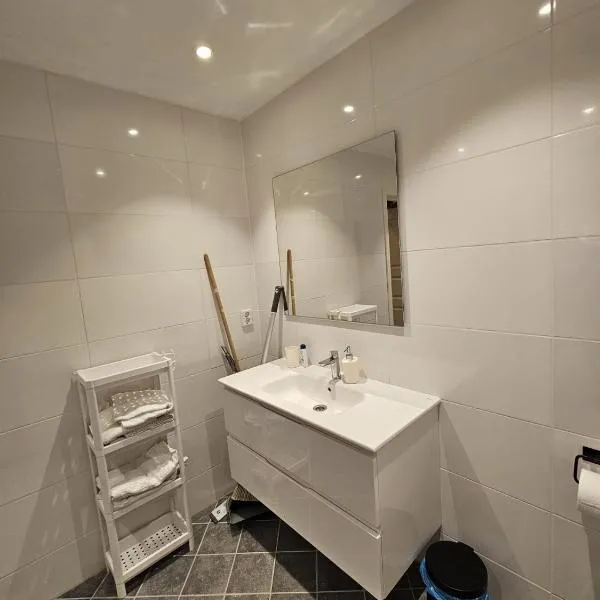 6-Bedroom Apartment with Scenic Views, hotel in Bergen