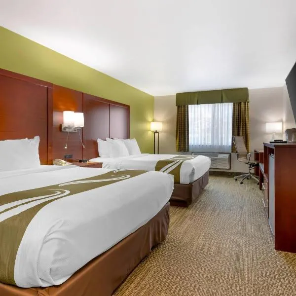 Viesnīca Quality Inn & Suites Stoughton - Madison South pilsētā Stoughton