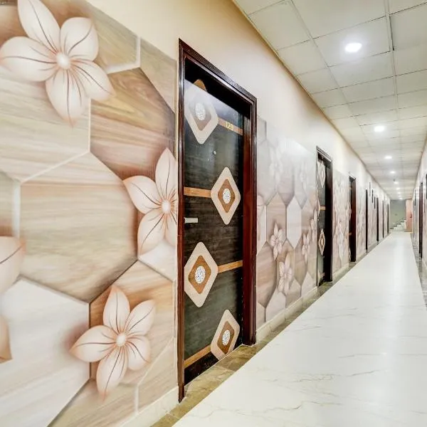 Super Collection O by OYO Burlton Park Jalandhar Formerly Hotel R1 Inn, готель у місті Джаландхар