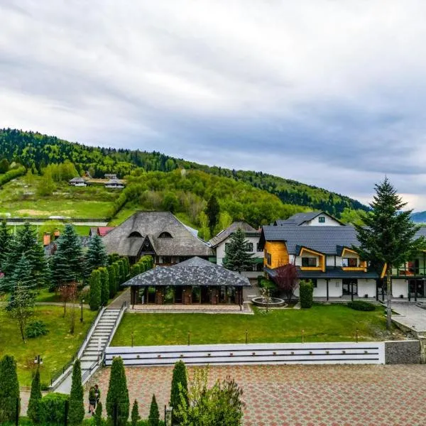 Casa Elena - Resort & SPA, hotell i Voronet