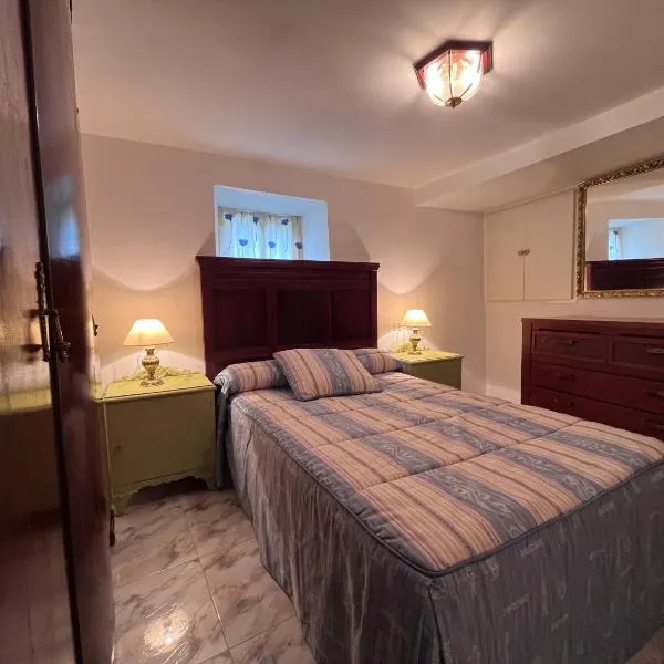 A casa do teléfono, hotel a Pumares