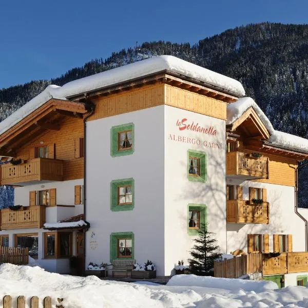 Hotel Garnì La Soldanella, hotel en Madonna di Campiglio