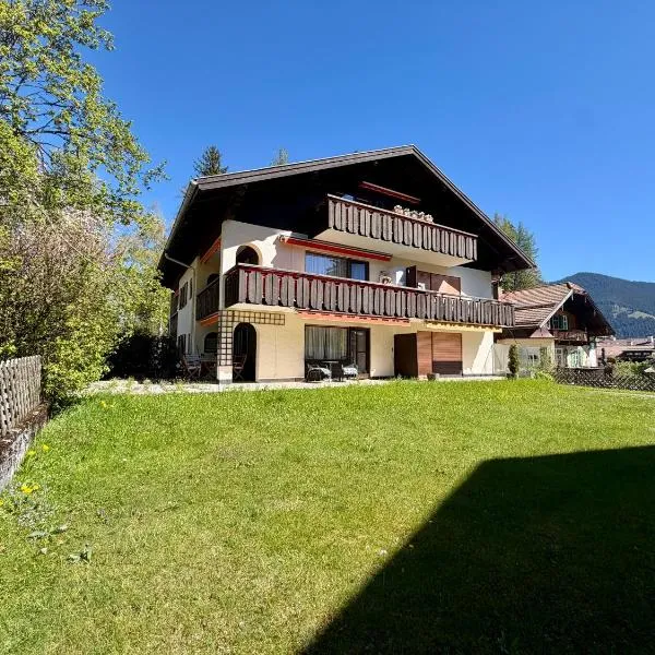 Ferienwohnung Rauszeit, hotel a Oberammergau