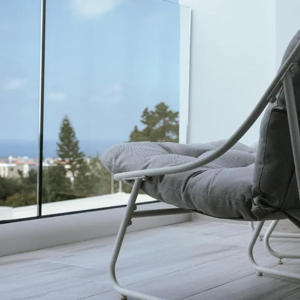 Modern Sea View Apartments Peyia: Peyia şehrinde bir otel