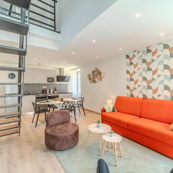 T2 -55m2- Elégant et chaleureux – hotel w mieście Montbrison