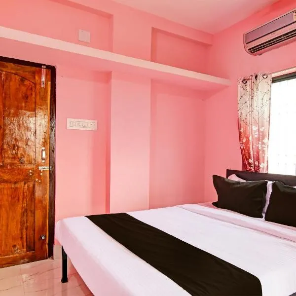 Hotel O MAA BHUASUNI RESIDENCY, hotel di Bārang