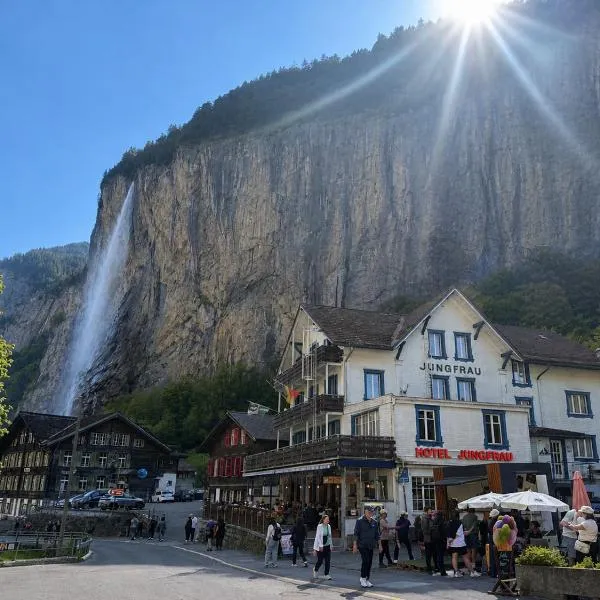 Hotel Restaurant Jungfrau, hotel em Lauterbrunnen