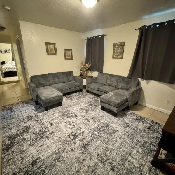 Amor Stays, Love your stay! 415 B down stairs, ξενοδοχείο σε Worland