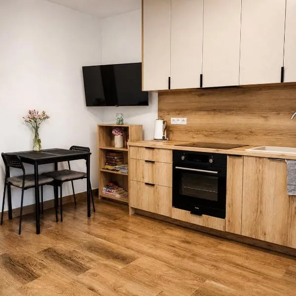 Apartament przy sadzie, hotel u gradu 'Szczytno'