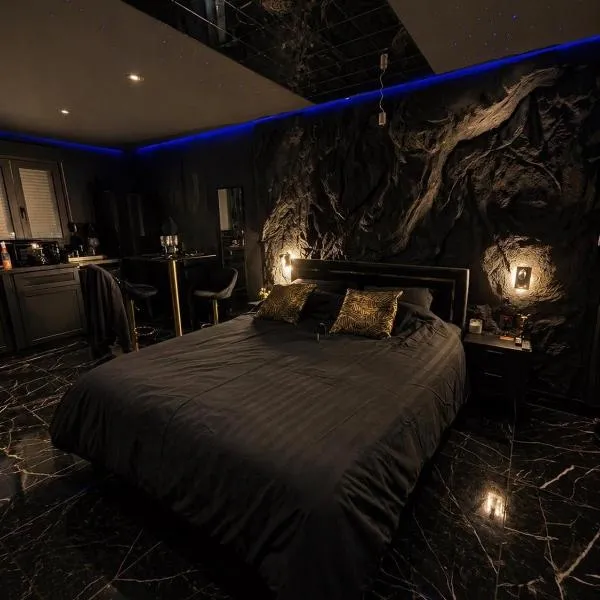 Obsidian Suite Love Room, hotel v destinaci Triel-sur-Seine