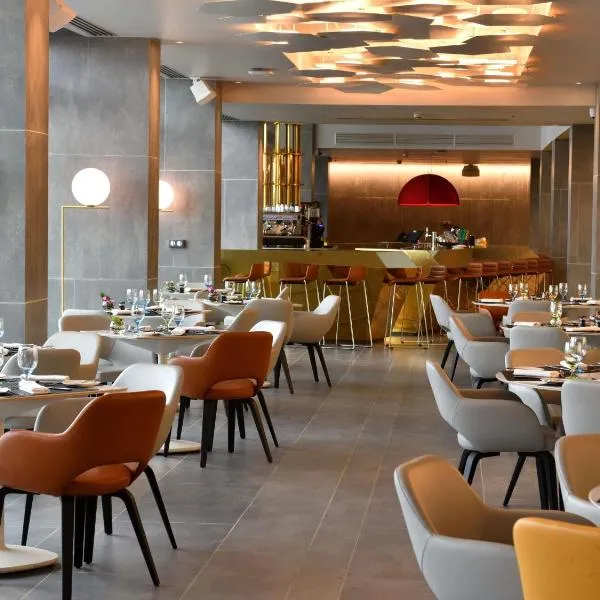 Pullman Abidjan, hotel sa Abidjan