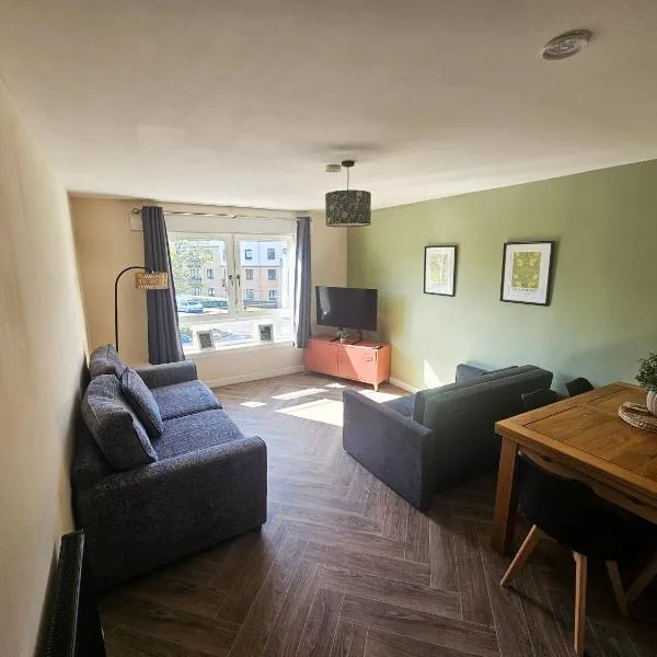 Calm 2-Bed Paisley, close to RAH & Airport, Free Parking, hotel u gradu 'Abbotsinch'