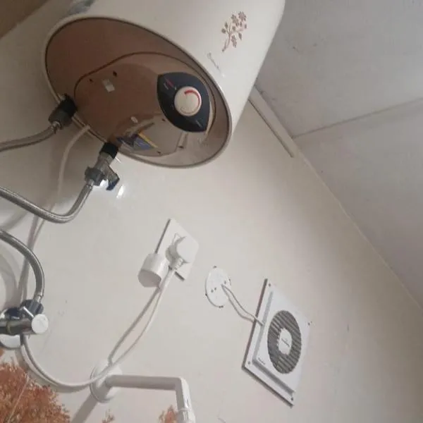 Five Falls RAMANA VILLA، فندق في كوتالام