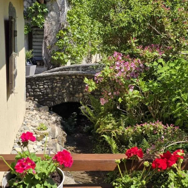 Le Moulin de mes garçons、アルビーのホテル