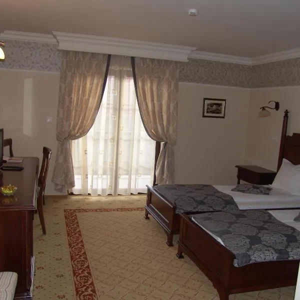Pension Noblesse, hotel u gradu Baile Herkulane