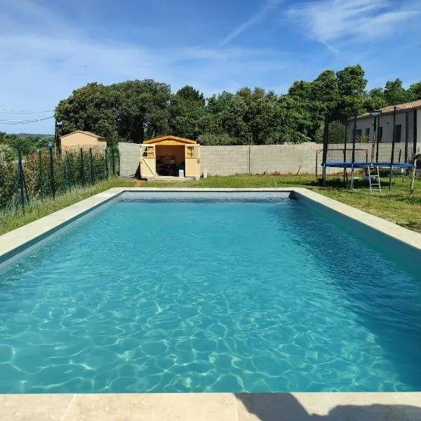 Maison d'hôtes calme avec piscine proche village, hotel Bédoinban