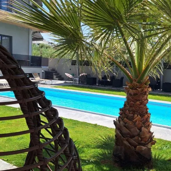 Luana Monte Apartments, отель в Амударе