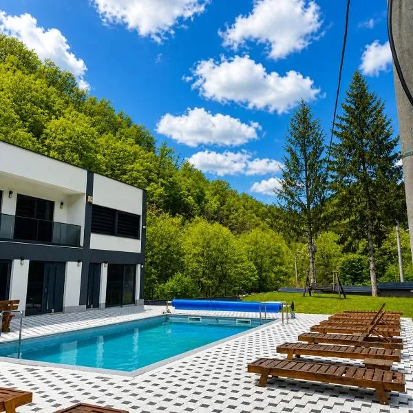 Forest View Villa, hotel u gradu 'Ilijaš'