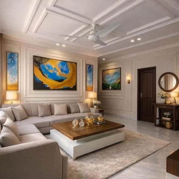 Global properties 2BED apartments In canal road self check-in, hotel in Faisalabad