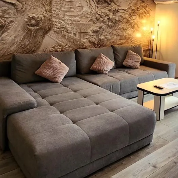 Apartament in complex rezidential cu parcare in curte, Hotel in Timişoara