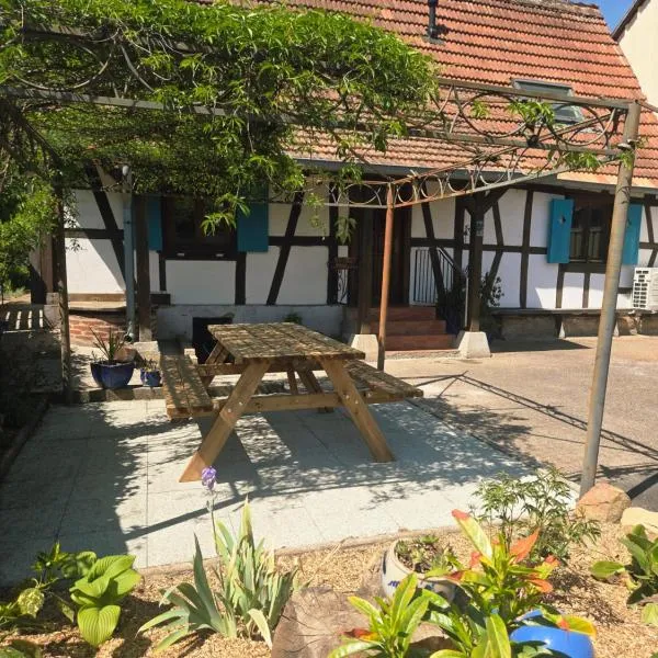 Cottage des potiers, hotel in Niederbetschdorf