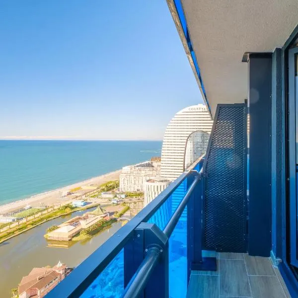 Luxury Panorama Sea View Orbi City Aparthotel, hotell Bathumis