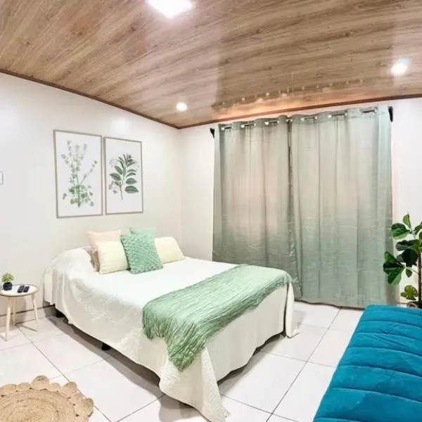 Apartamento H González #12 โรงแรมในอลาฮูเอลลา