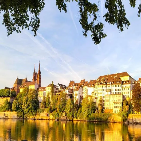 Casa Rheinblick - Apartment C, hotel sa Basel