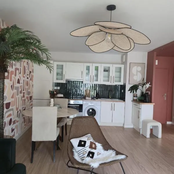 Beautiful cocooning appartement, hotel di La Chapelle-sur-Erdre