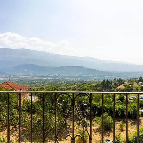Casa Belvedere, Hotel in Poggio Picenze