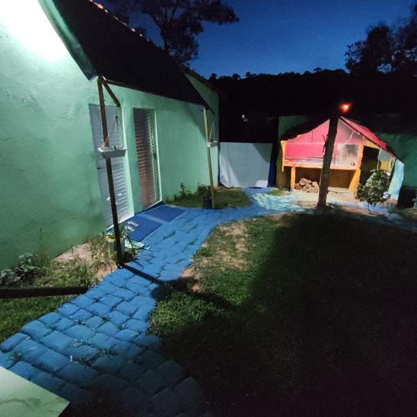 Quarto em Jardim Imbassaí