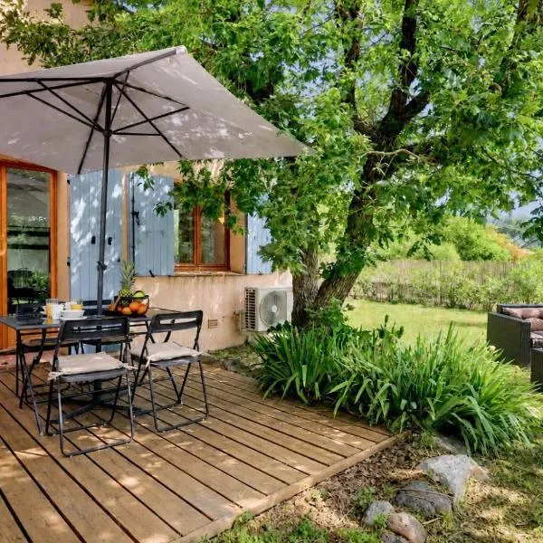 Appartement 4p, clim, jardin, parking - Golfe St-Tropez، فندق في بلان دو لا تور
