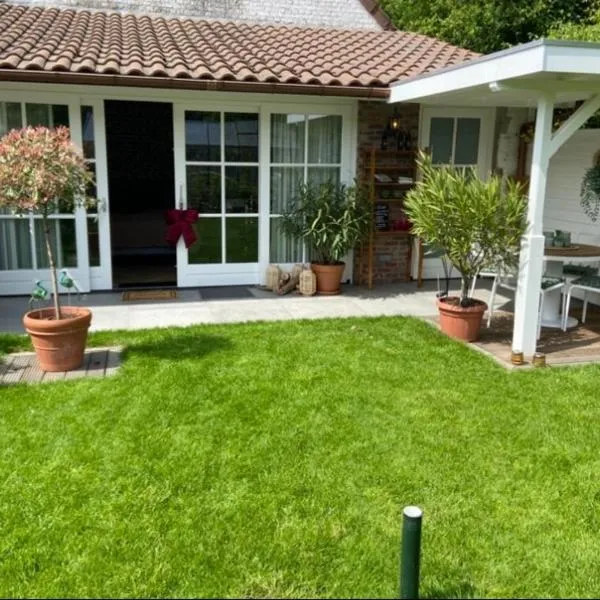Gastenverblijf Het Groene Hart، فندق في لاناكن