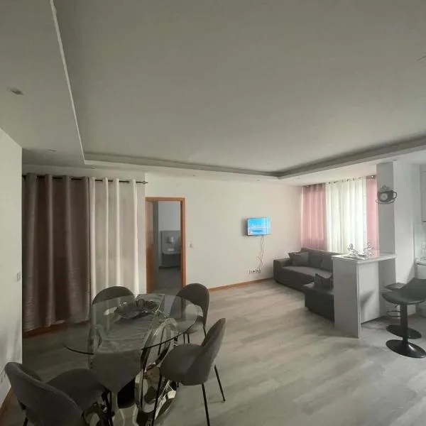 Bu Kaza, hotell sihtkohas Praia