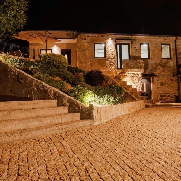 Os Paizinhos do Arrujo: Cinfães şehrinde bir otel