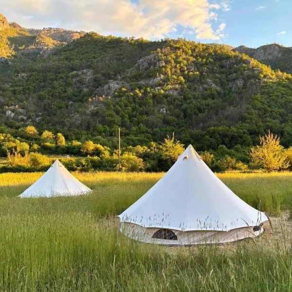 Aluna Camp, hotel em Nudo