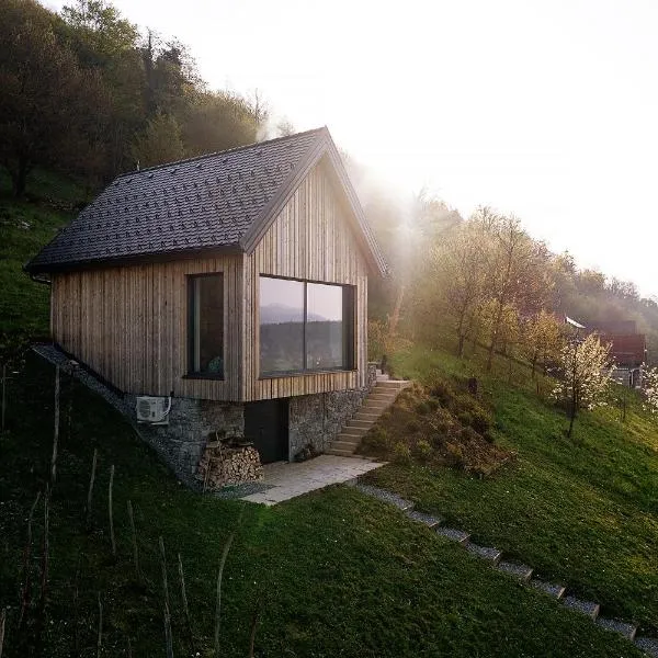 Riverview cabin, hotelli kohteessa Straža
