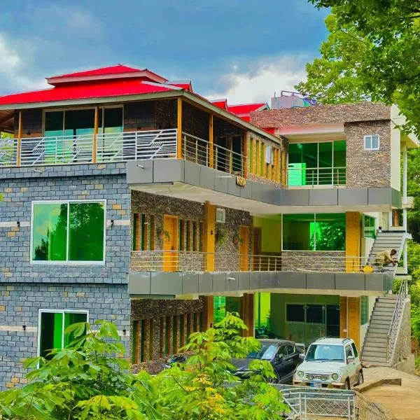 Pine Peaks Heaven, hotel in Nathia Gali