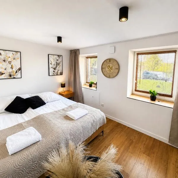Do Brzegu Lepiej - Siedlisko Jemiołowo - Apartamenty Blisko Jeziora III, hotel v destinaci Olsztynek