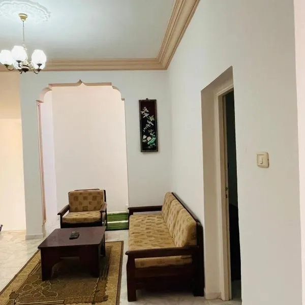 Appartement Al Hanine โรงแรมในดูซ