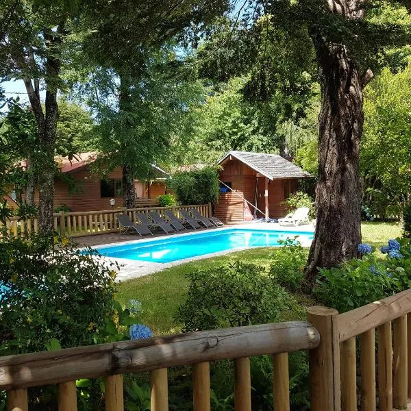 Cabañas Santa Maria Pucon, hotel a Pucón
