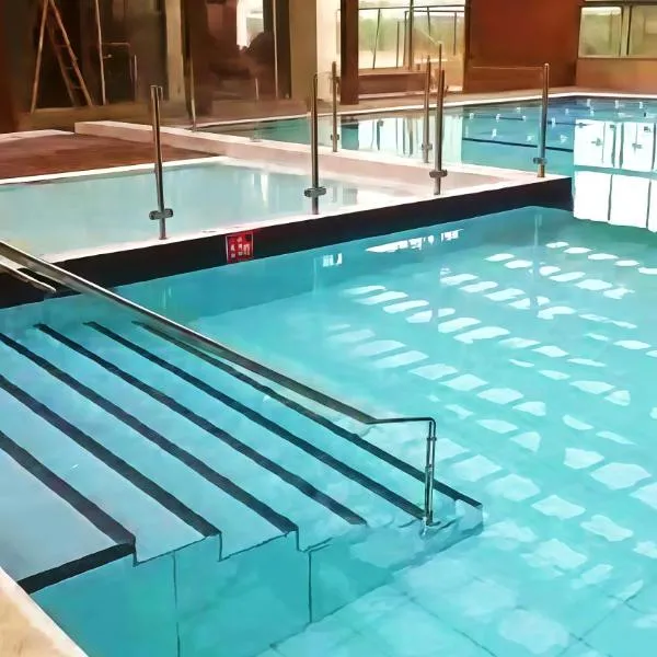 Beach Suite Israel - Indoor Pool, Best View, Gym, Massage Chair, Spa ביץ סוייט ישראל - נוף ים מאלף, בריכה מקורה, כיסא מסאז, חדר כושר וספא, viešbutis mieste Aškelonas