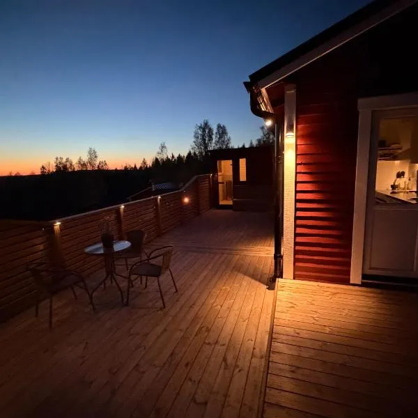 Cabin On The Hill With Sauna – hotel w mieście Undenäs