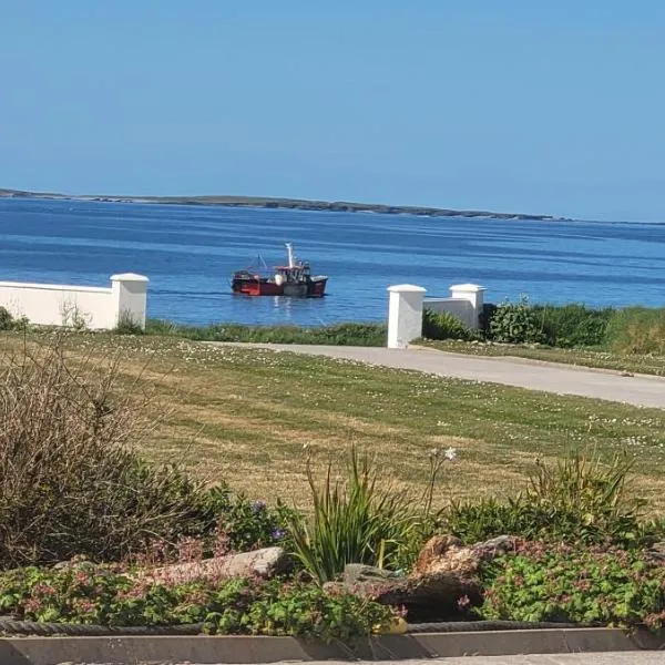 Atlantic Way Suites Doonbeg Co Clare, hotel i Doonbeg