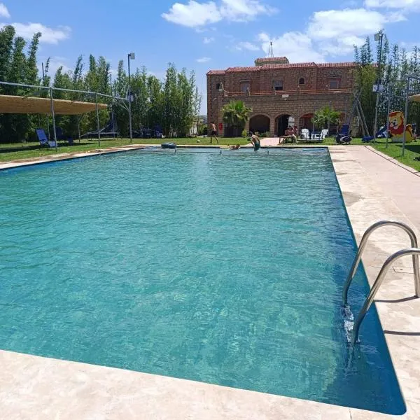 Ferme d'hôtes Safi , comme à la maison, avec accès libre a toute la ferme, מלון בסאפי