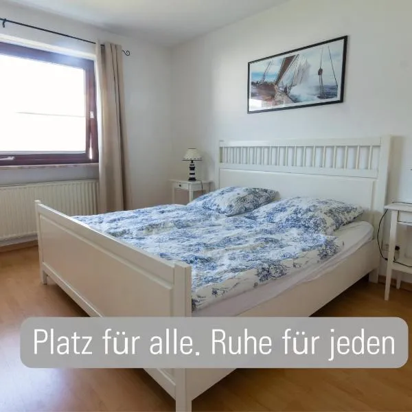 Ferienhaus für 6 in Grömitz 2 Bäder, Garten & Strandkorb am Strand, hotel di Grömitz