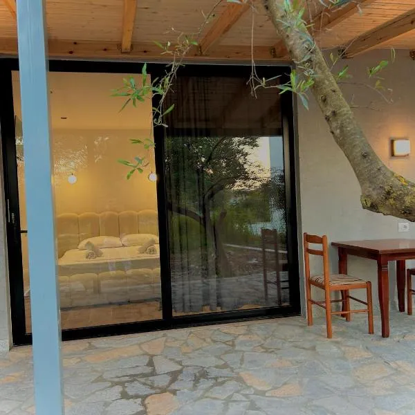 Olive garden private Suite, hotel in Ksamil