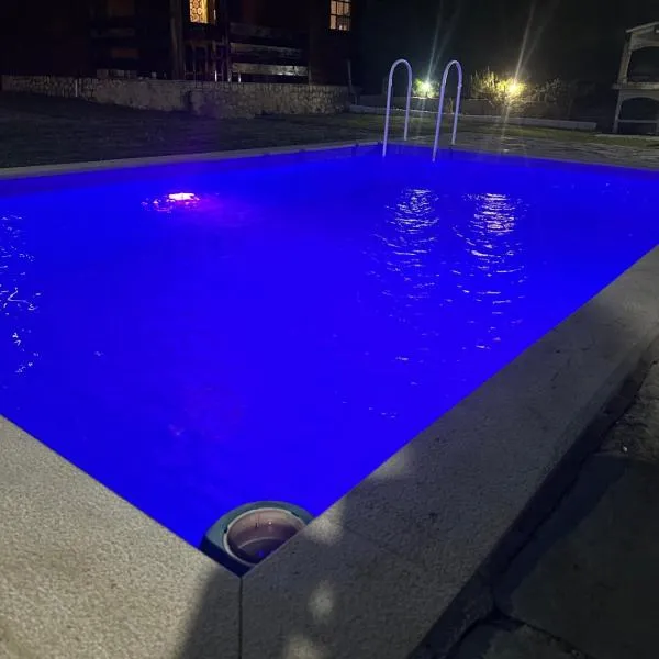 Paradise on the Vrbas River, hotel Jajcában